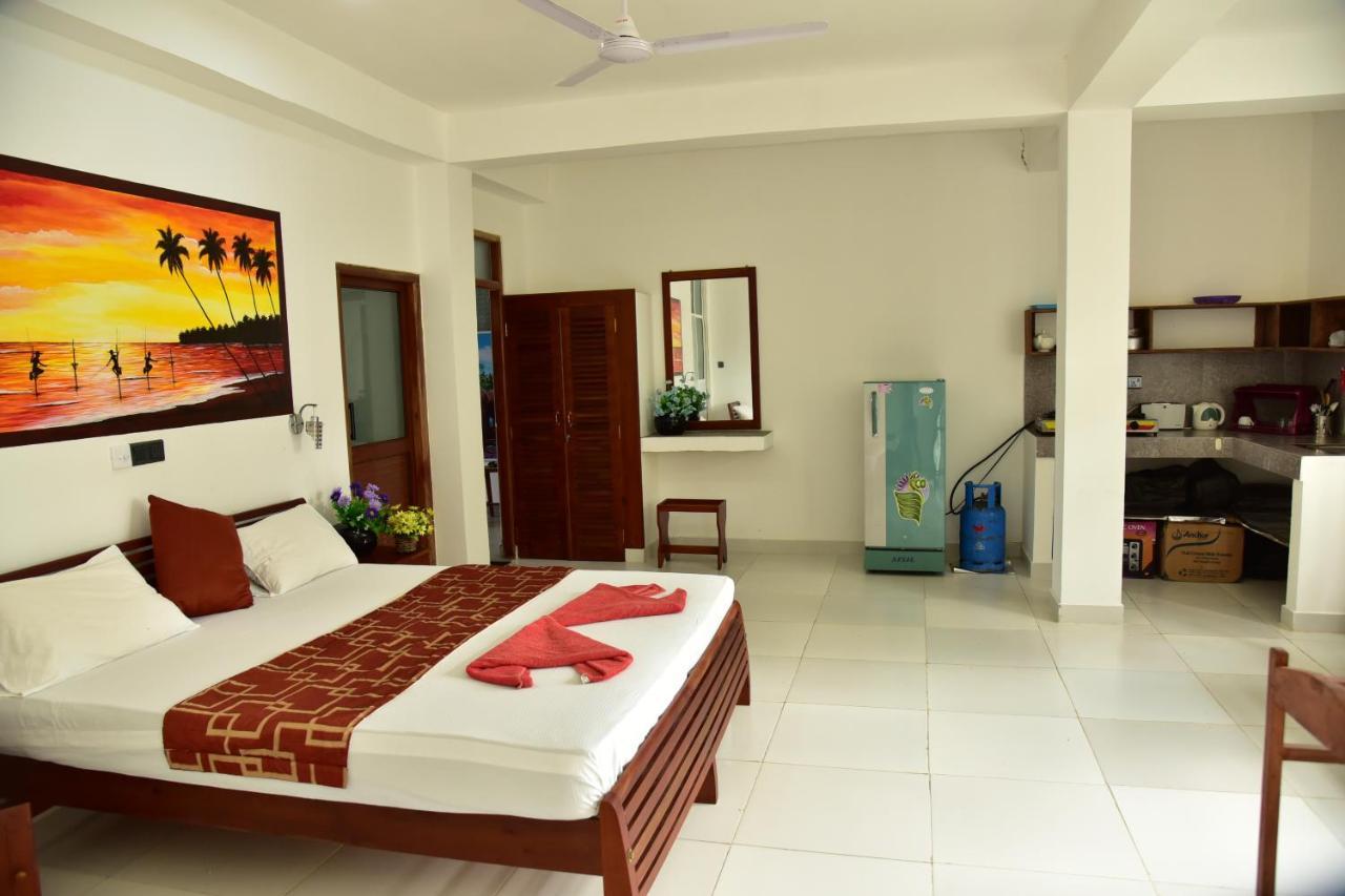 Hotel Happy Tuna هيكادوفا المظهر الخارجي الصورة