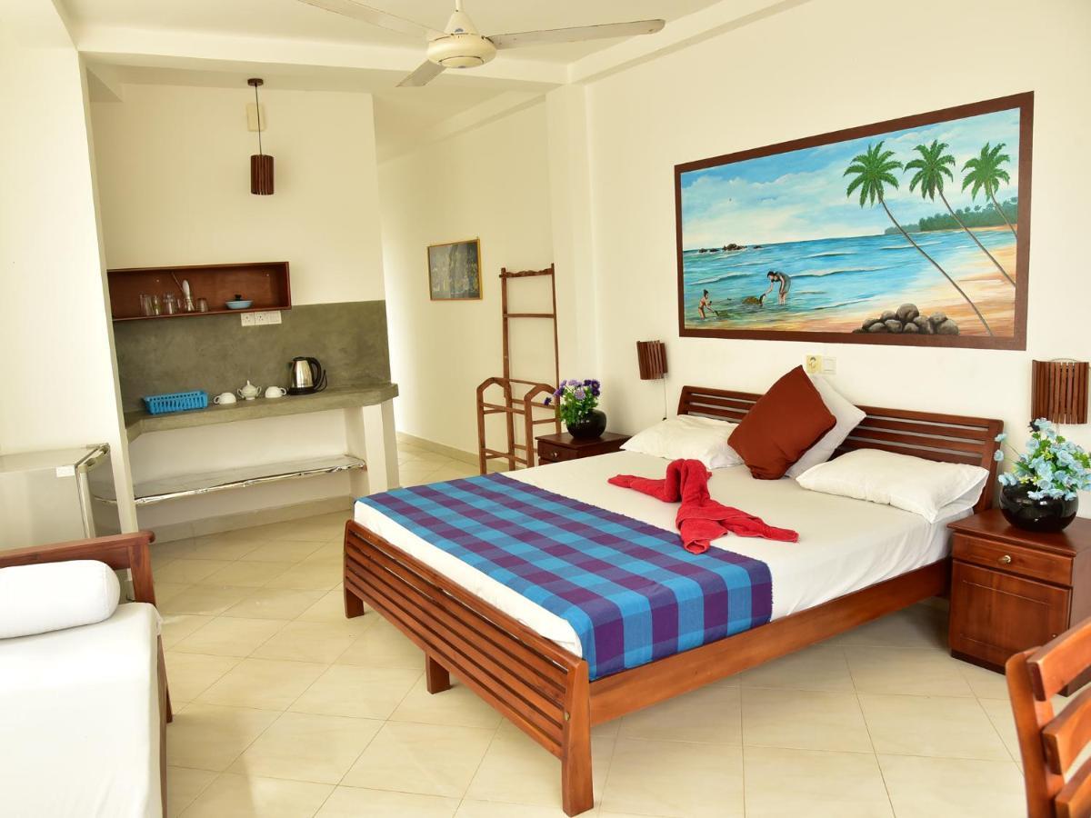 Hotel Happy Tuna هيكادوفا المظهر الخارجي الصورة