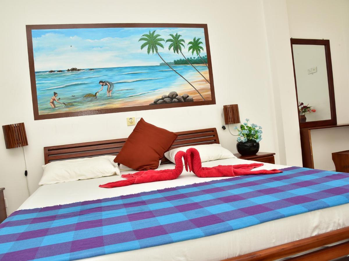 Hotel Happy Tuna هيكادوفا المظهر الخارجي الصورة